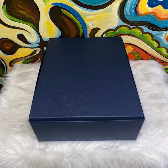 Authentic DIOR Box - Picture 6 of 6